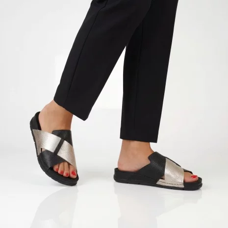 BATZ Marina (Black Gold)