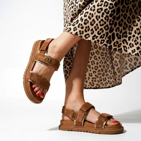 BATZ Ruby (Camel)